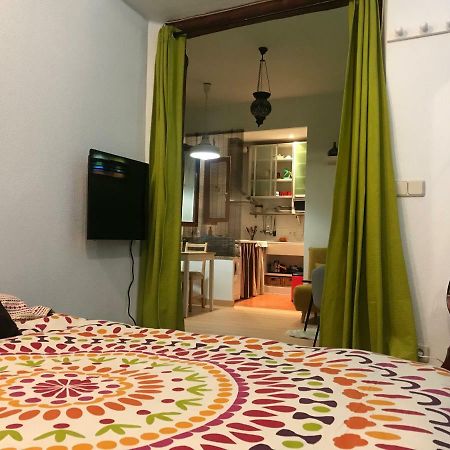 Apartamento En Corrala Мадрид Екстер'єр фото