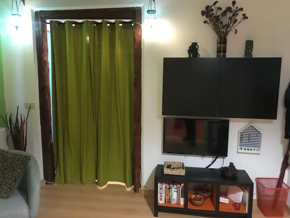 Apartamento En Corrala Мадрид Екстер'єр фото