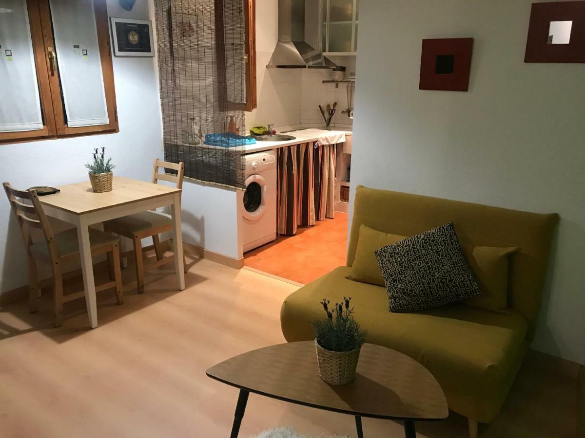 Apartamento En Corrala Мадрид Екстер'єр фото